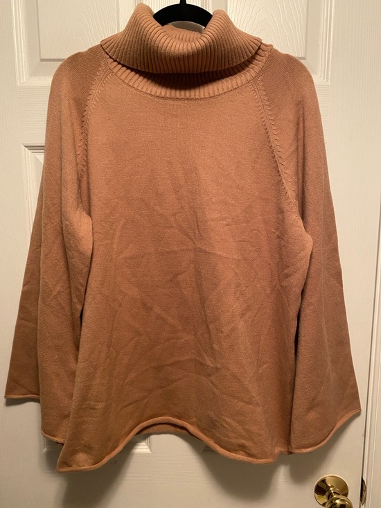 Sweaters - Women’s Turtleneck Sweater – Camel…size S